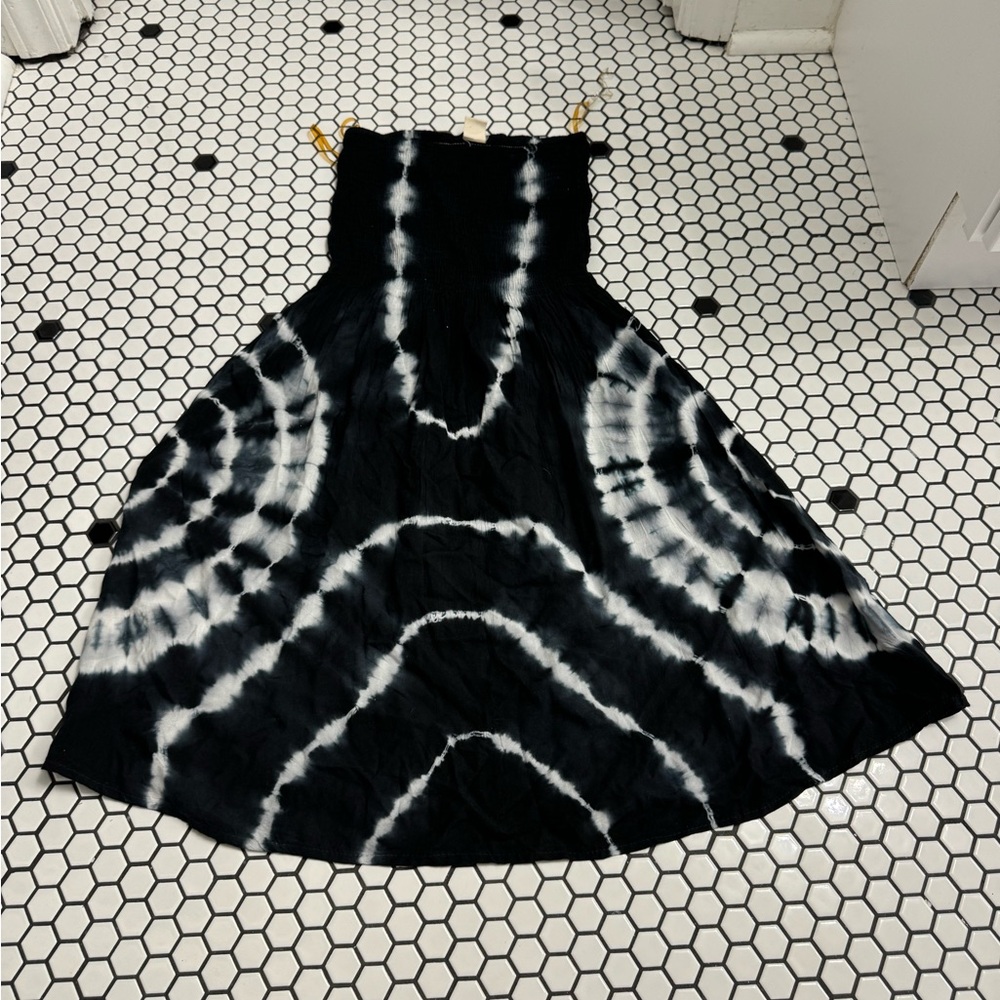 Riviera sun strapless tie dye beach dress size small